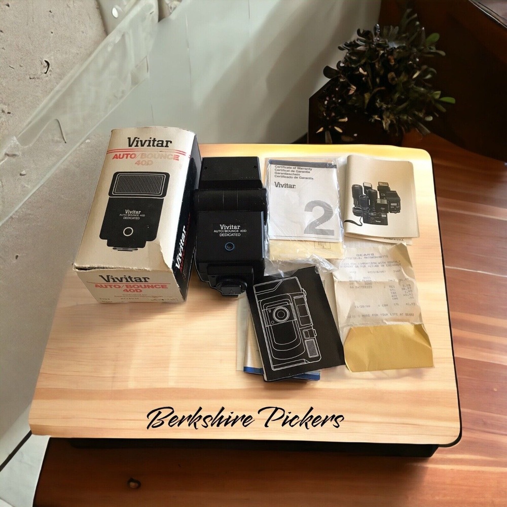 Vintage 1987 Vivitar Auto/Bounce 40 D Flash w/ box and manuals‎